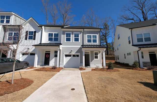 New Build, End-unit Townhome located in the Griffith Lakes Community! photos photos