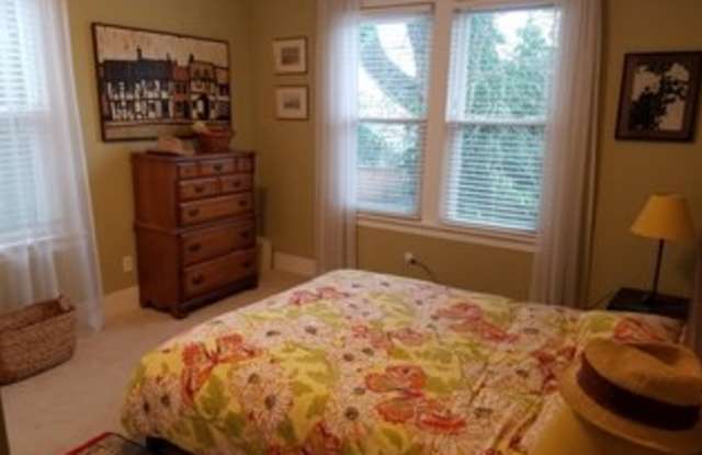 7209 Orchard Place South Gallery 2