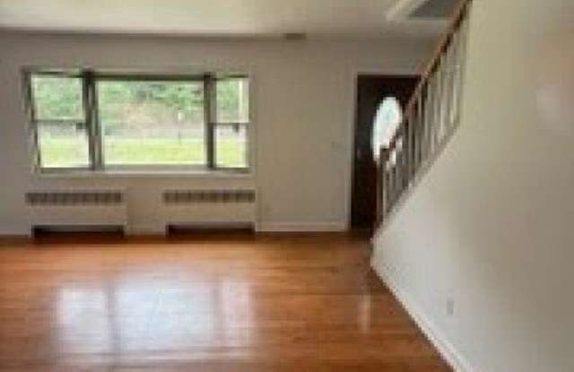 533 Ramapo Valley Rd Gallery 4