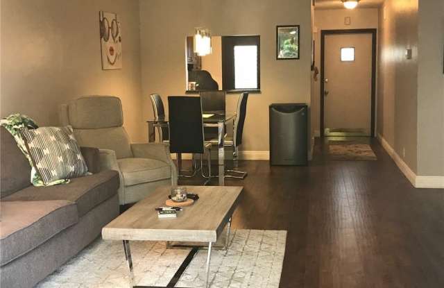698 NE Spanish River Boulevard Gallery 4