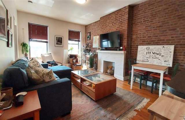 229 Flatbush Avenue Gallery 2
