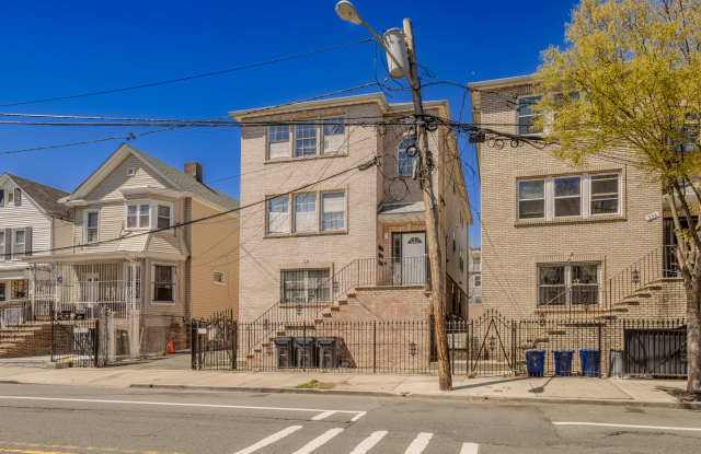 232 1st Street photos photos