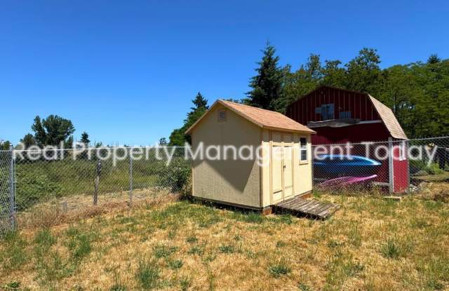 3 Bedroom + Office Near JBLM! Gallery 4