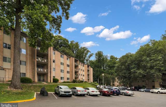 12413 BRAXFIELD Court Gallery 3