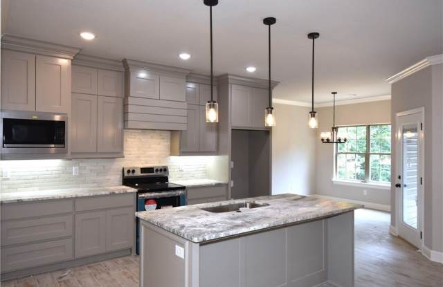 21 Kirkcudbright Lane photos photos