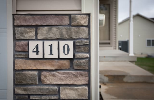 410 Aspen Drive - 410 Aspen Drive, Norwalk, IA 50211