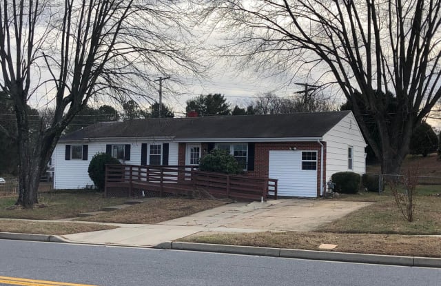 109 CHARTLEY DRIVE - 109 Chartley Drive, Reisterstown, MD 21136