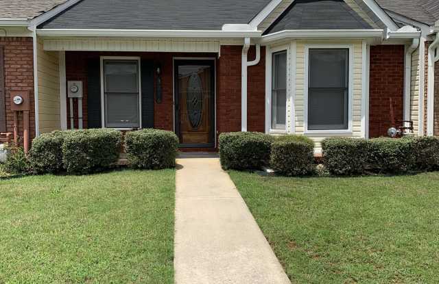 3216 Darlington Drive Southwest - 1 photos photos