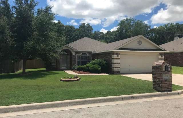 521 Sweetwater Drive photos photos