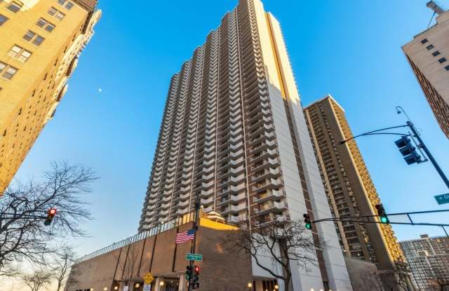 6033 N Sheridan Road - 6033 North Sheridan Road, Chicago, IL 60660
