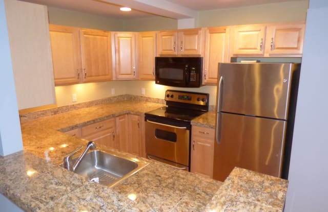 1472 Albion St Apt C Gallery 3