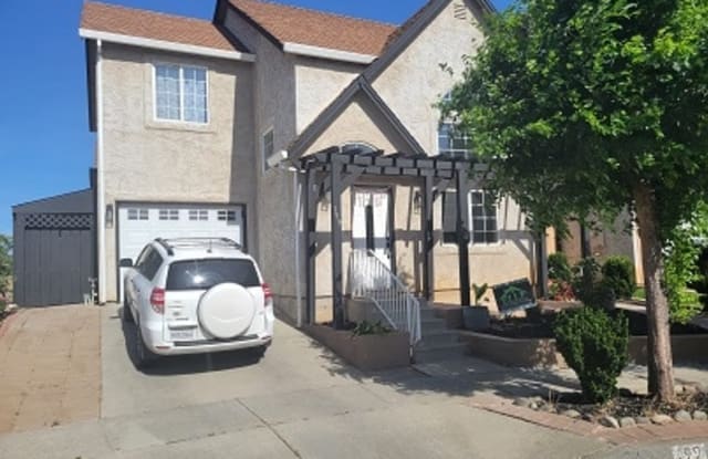 199 Remington Drive photos photos