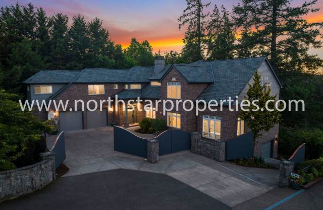 Gated Lake Oswego Beauty w/ADU - 17190 Wall Street, Lake Oswego, OR 97034