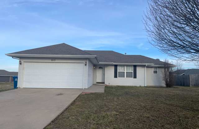 3 Bedroom Home in Clever Available Now! photos photos