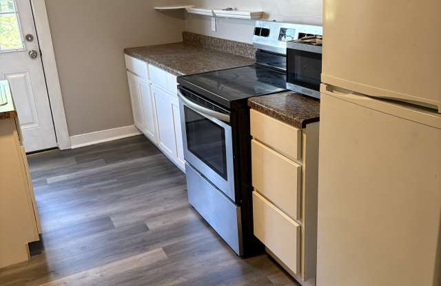 46 Davis Ave photos photos