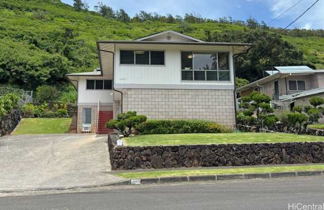 1660 Onipaa Street photos photos