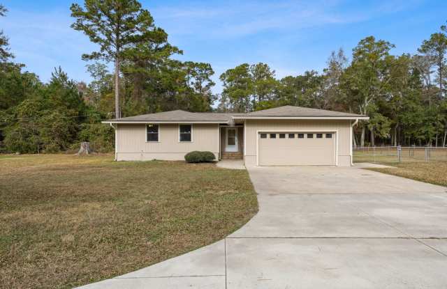 Newly Renovated 3 Bedroom Home on 1 Acre – No HOA! photos photos Newly Renovated 3 Bedroom Home on 1 Acre – No HOA! photos photos