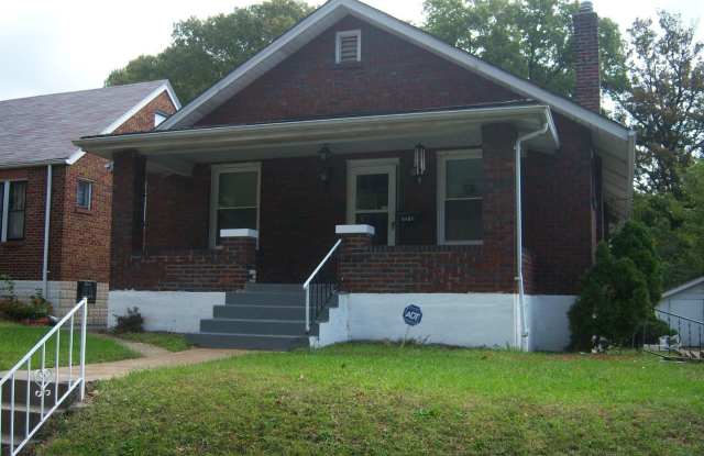 2 Bedroom Brick Home $1095 photos photos