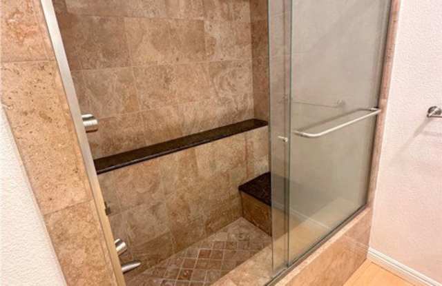 12 Highland View Gallery 2