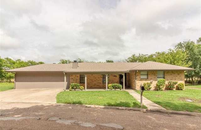 511 S Pearl Street - 511 Pearl Street, Kemp, TX 75143