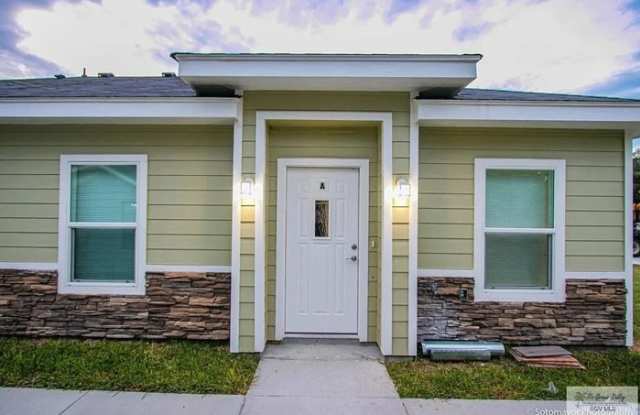 212 East Primrose Avenue photos photos