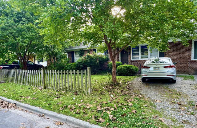 102 N Meade Street photos photos