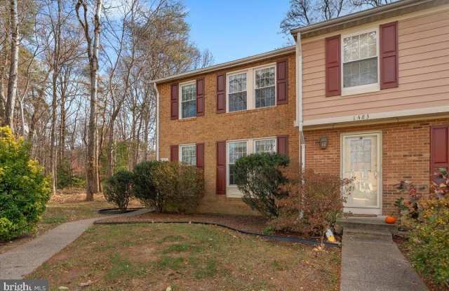 1481 AUTUMN RIDGE Circle - 1481 Autumn Ridge Circle, Reston, VA 20194