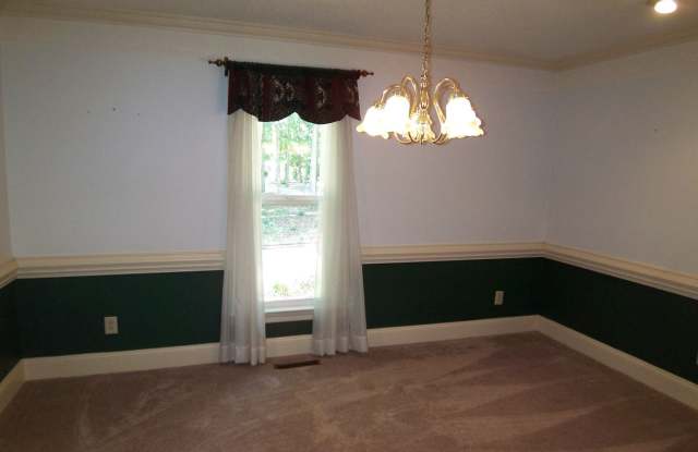 1020 Zephyr Circle Gallery 4