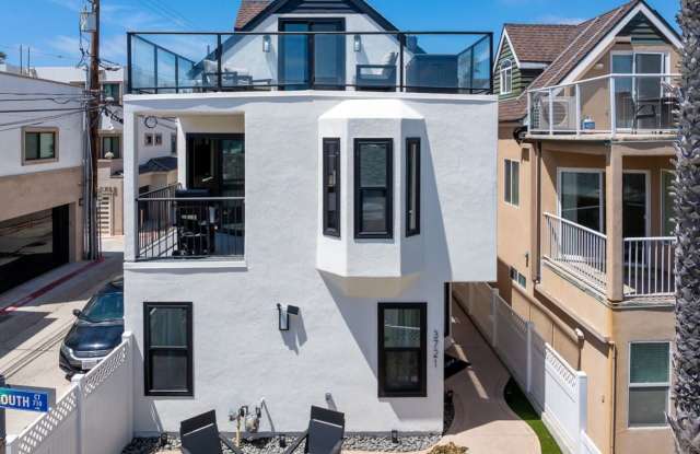 3721 Strandway - 1 Gallery 2