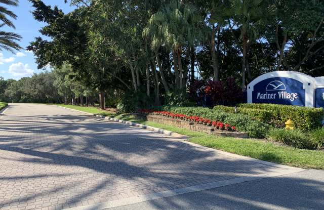 4972 Se Mariner Village Ln photos photos