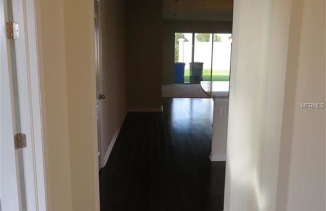 11018 SPRING POINT CIRCLE Gallery 2