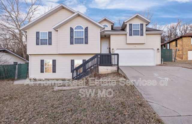 903 N 4th St - 903 North 4th Street, Ozark, MO 65721