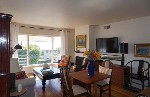 1235 N Coast Highway - 1235 Pacific Coast Highway, Laguna Beach, CA 92651