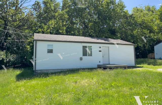 Updated 3-Bedroom, 1-Bathroom Home for Rent in North Springfield, Just Off I-44 photos photos