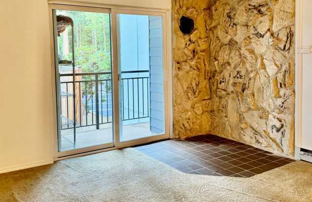 1 Bed / 1 Bath Bellevue condo $1,695/month Gallery 4