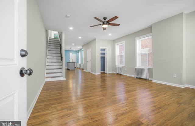 2321 N TATNALL Street Gallery 2