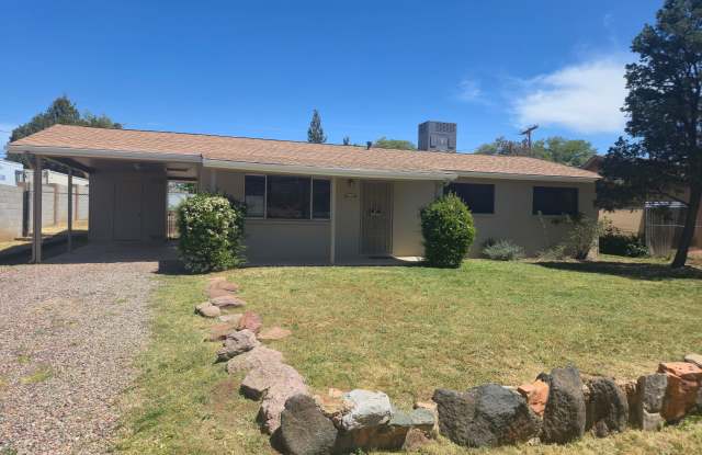 1015 S Goodfellow Rd photos photos