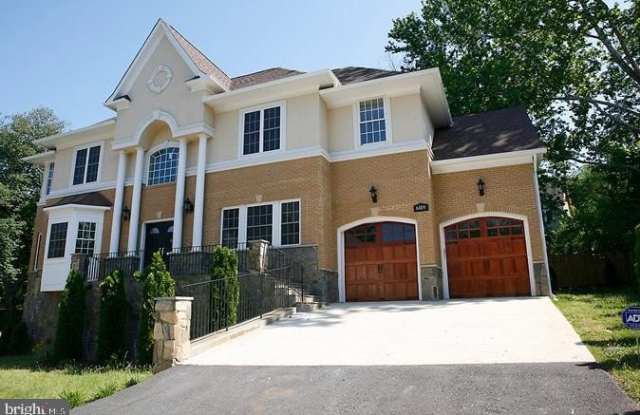 6409 MACARTHUR BOULEVARD photos photos