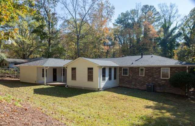 203 Jere Drive Gallery 4