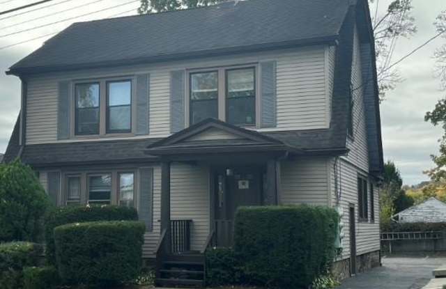 151 High Avenue unit: 1 photos photos