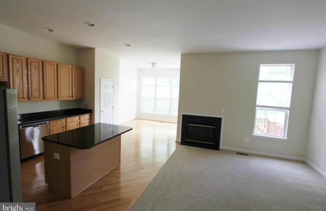 6546 TRASK TER Gallery 4