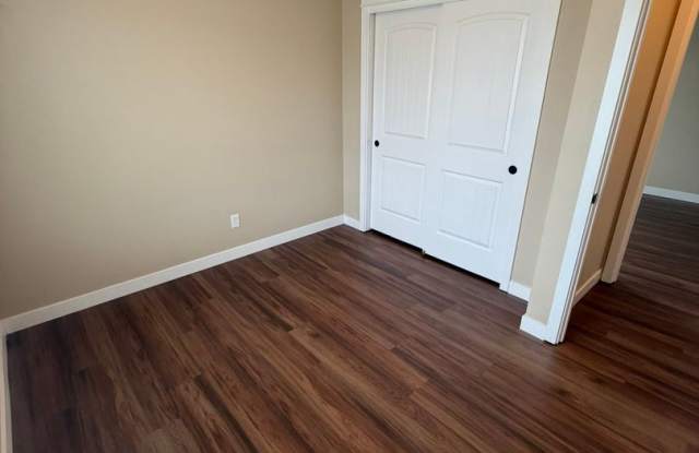 Must See 4 Bedroom! photos photos Must See 4 Bedroom! photos photos