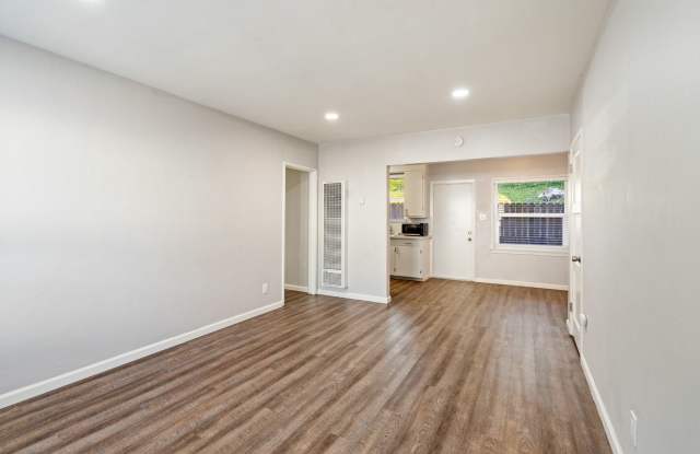 428 N Chorro photos photos