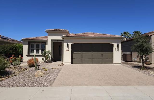 1674 E AZAFRAN Trail Gallery 3