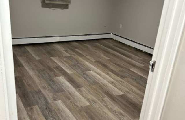 100 PROSPECT AVE Gallery 3