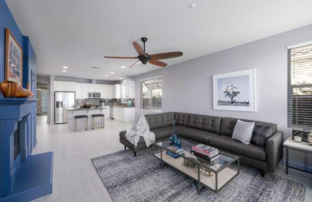 2090 Savanna Way photos photos