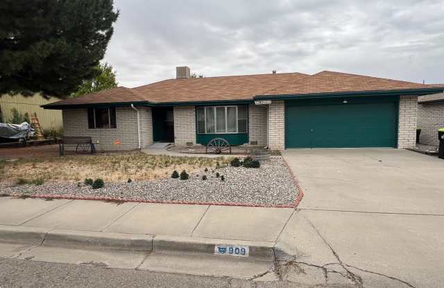 Furnished Month to month 2 Bedroom Home photos photos Furnished Month to month 2 Bedroom Home photos photos