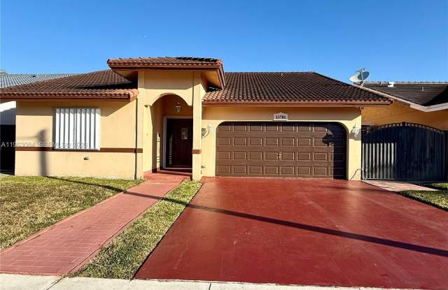 13781 SW 158th Ter photos photos