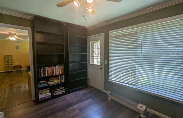 1002 Deer Hollow photos photos