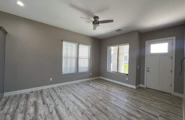 1368 Harker Court Gallery 3